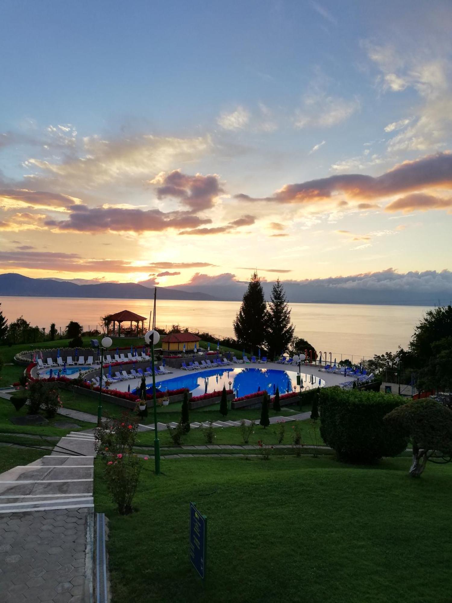 Hotel Makpetrol Struga Dış mekan fotoğraf